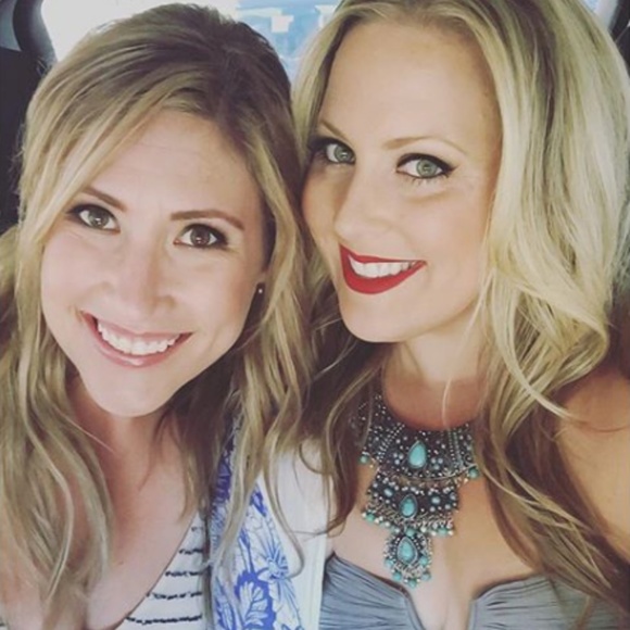 Meet Your Posher, Kelly - Picture 2 of 3